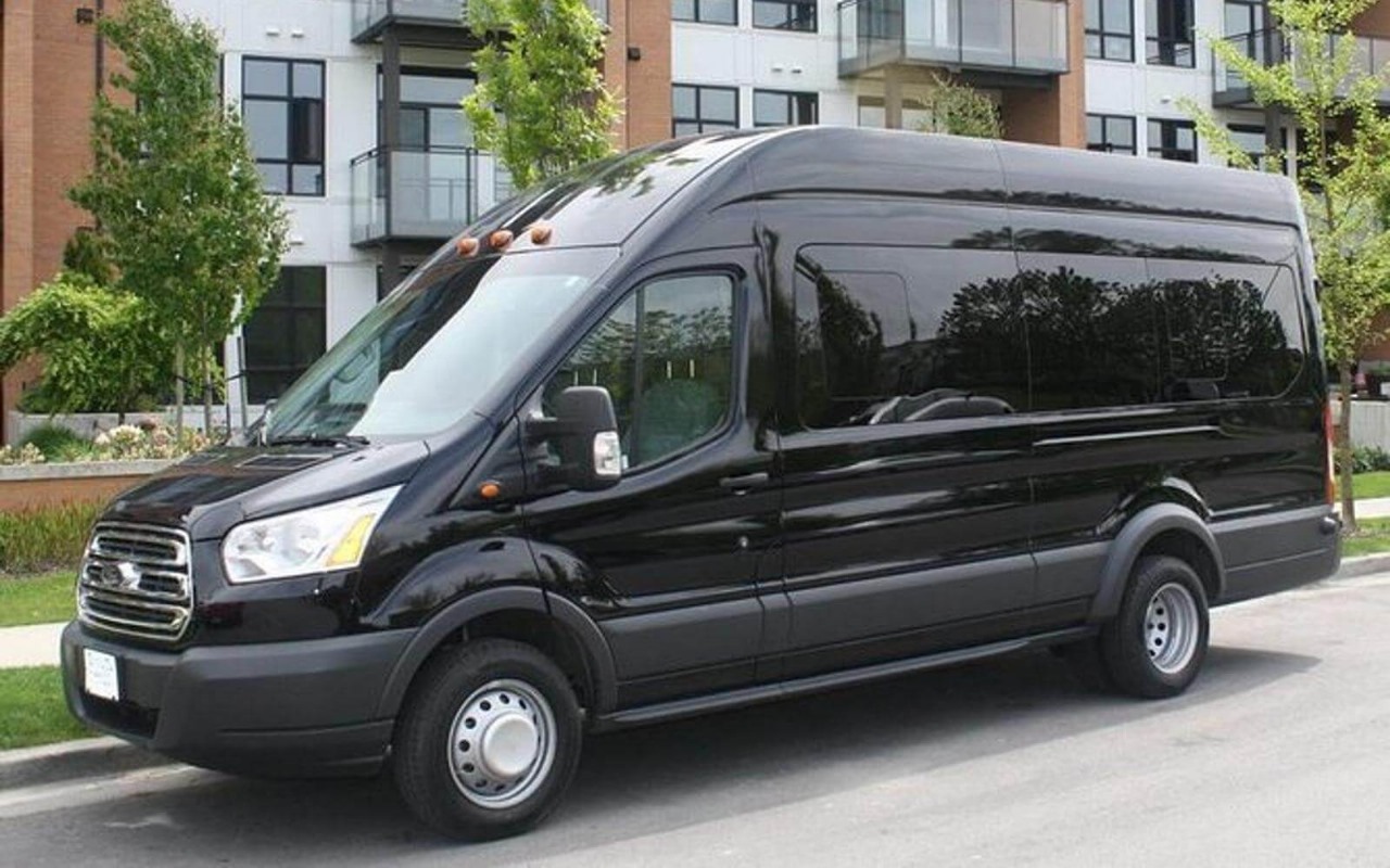 Affordable Vancouver Private Car Service with Professional Drivers