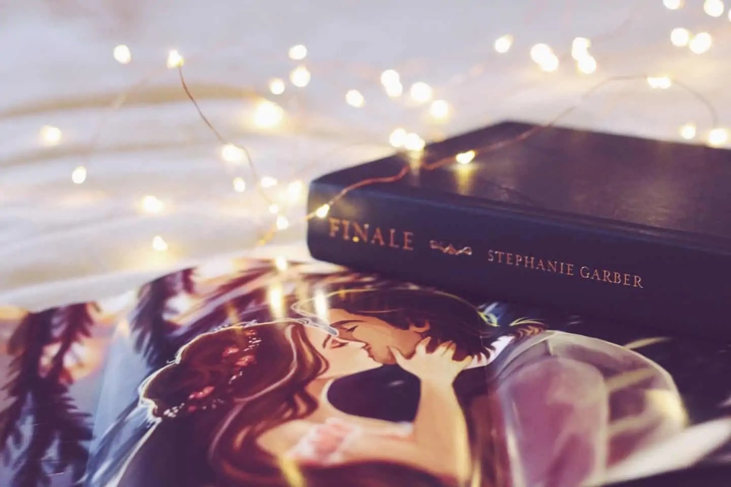 How Fire Demon Captivates Readers in the Raynes Legacy Series